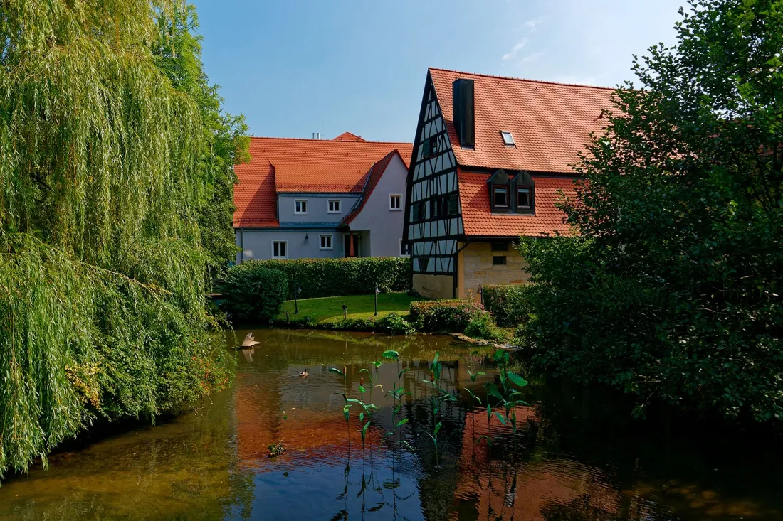 Haus mit Garten in der Nähe des Wassers in Berlin-Wannsee